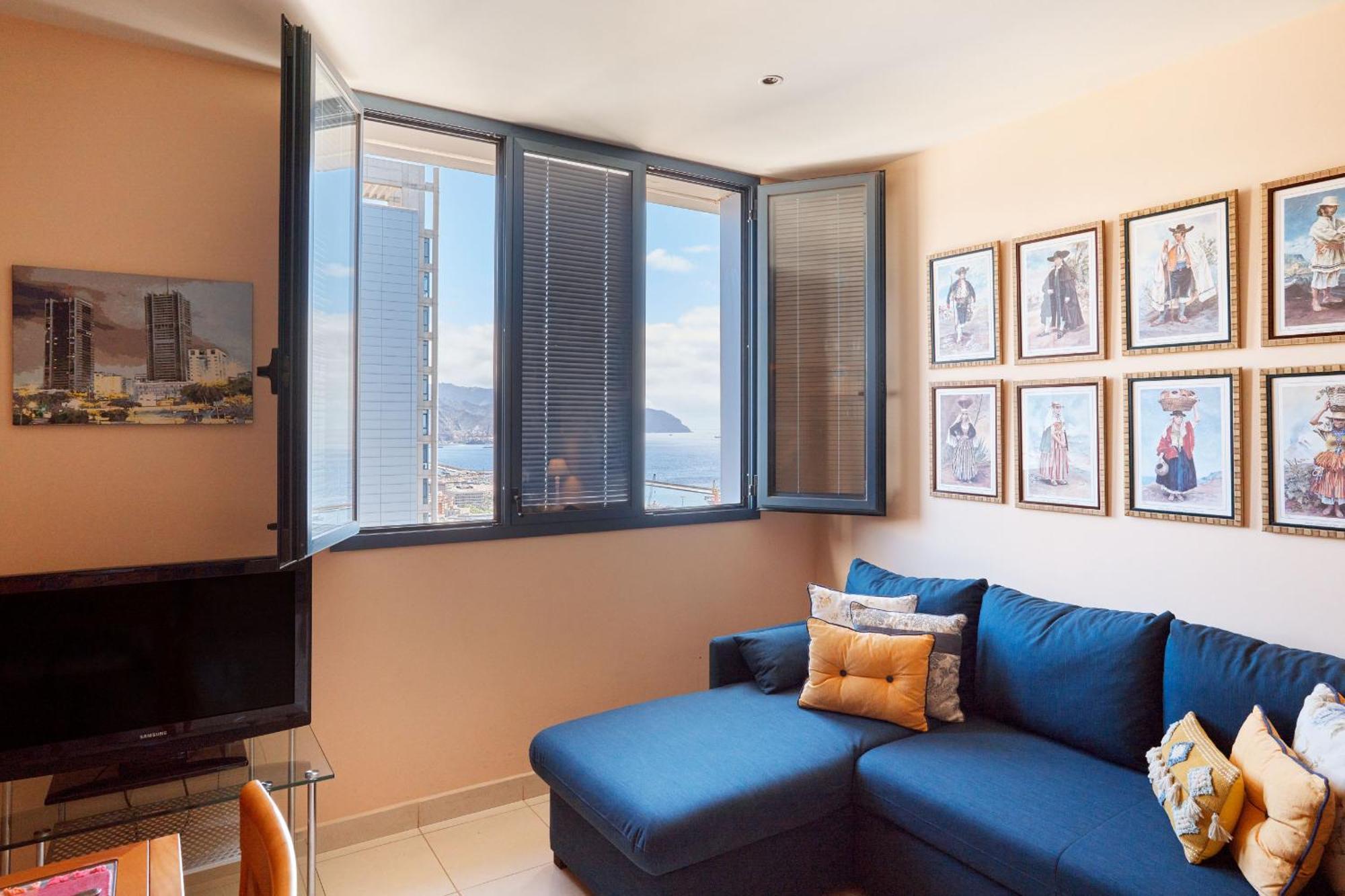 Eden Rentals Altavista Suites Apto Torre 1 산타크루스데 테네리페 외부 사진