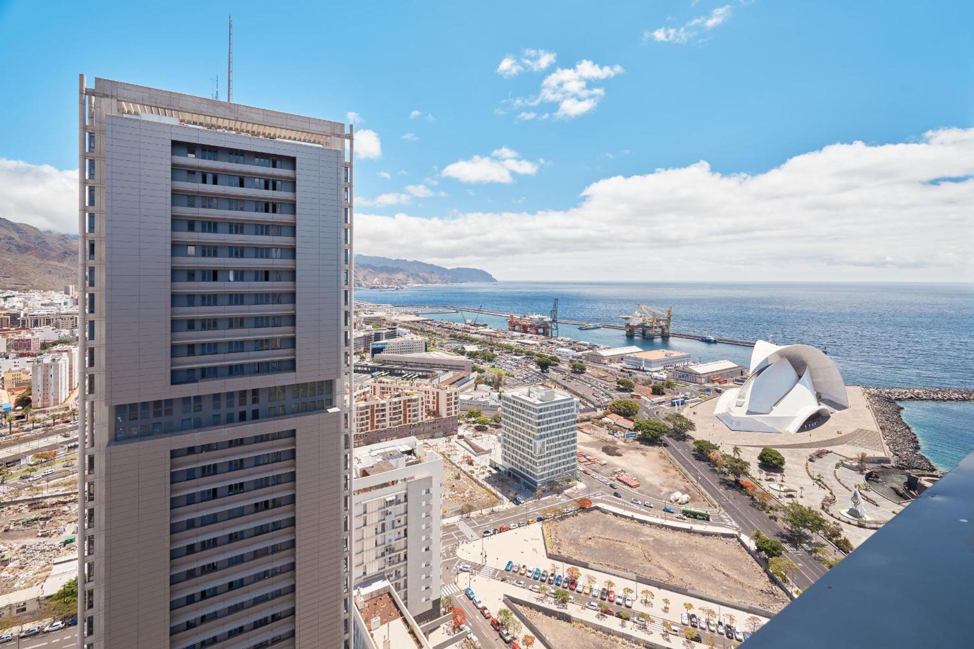 Eden Rentals Altavista Suites Apto Torre 1 산타크루스데 테네리페 외부 사진