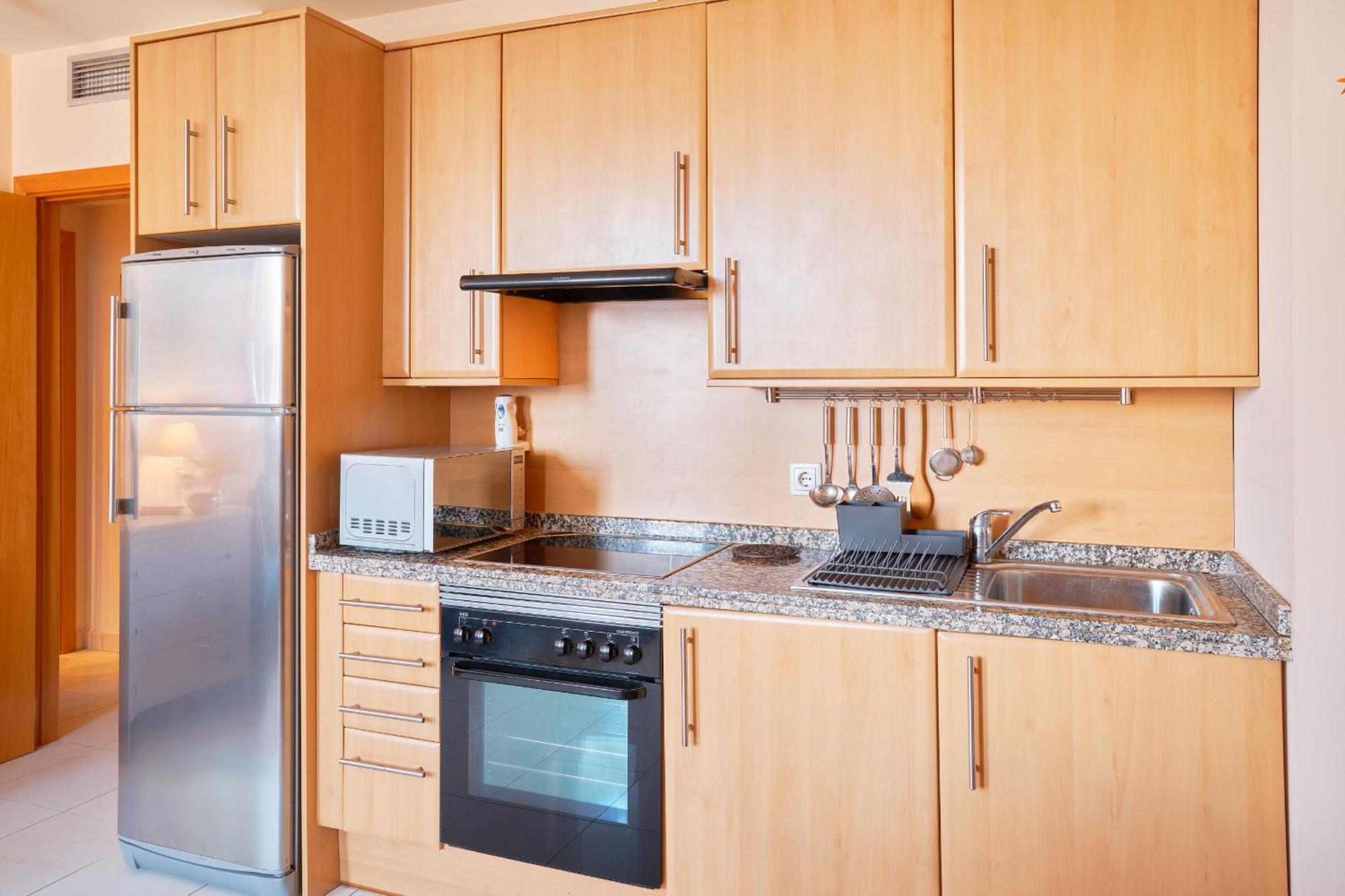 Eden Rentals Altavista Suites Apto Torre 1 산타크루스데 테네리페 외부 사진