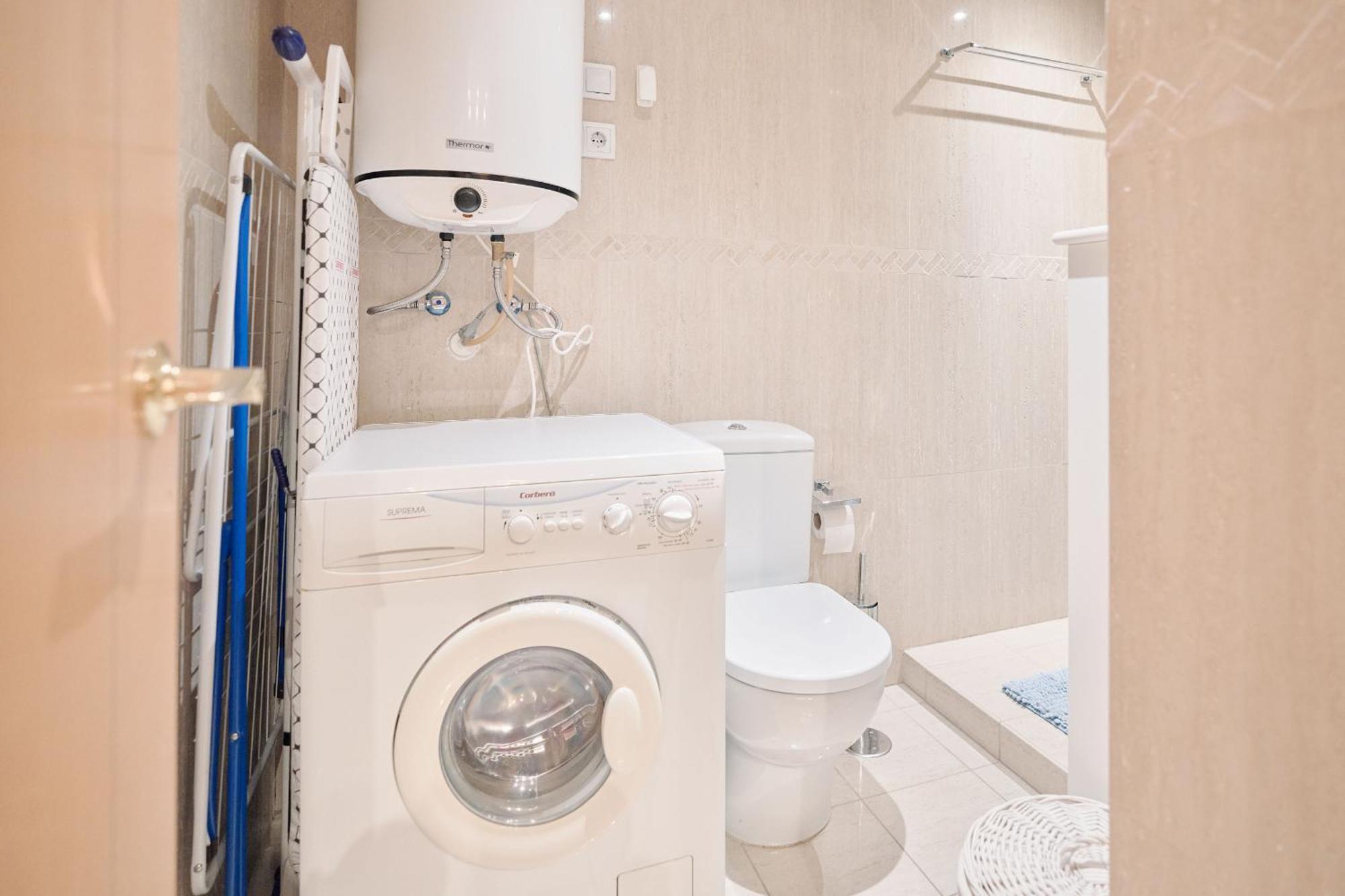 Eden Rentals Altavista Suites Apto Torre 1 산타크루스데 테네리페 외부 사진