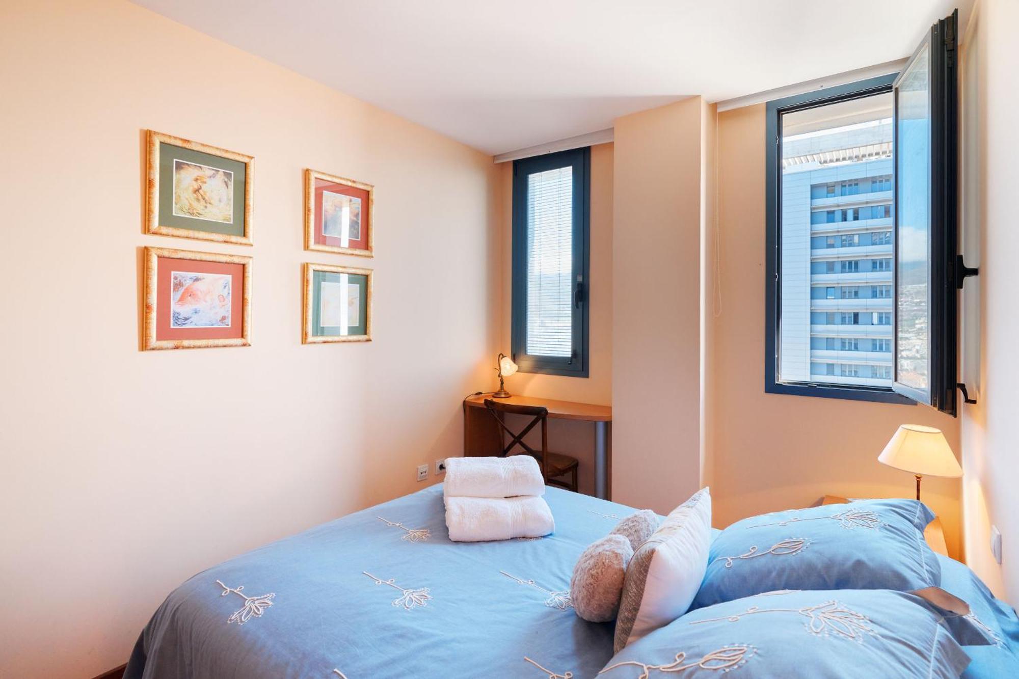 Eden Rentals Altavista Suites Apto Torre 1 산타크루스데 테네리페 외부 사진